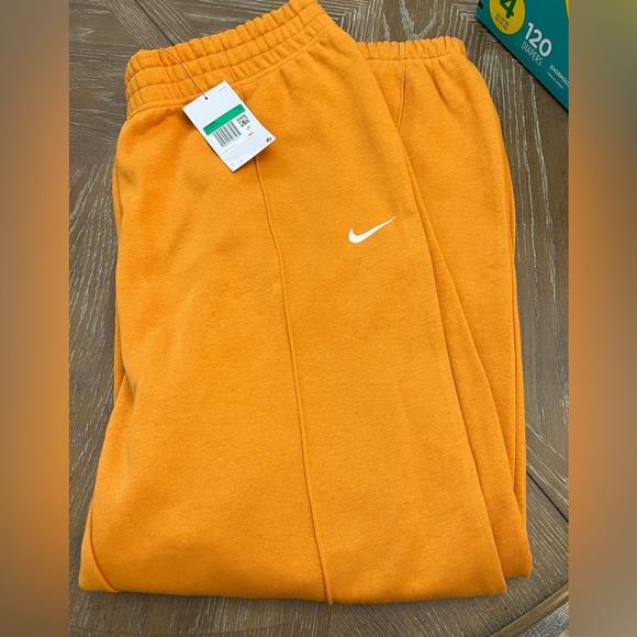 Nike Pants & Jumpsuits Nwt Womens Nike Sweatpants Poshmark